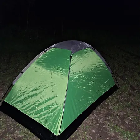Garden For Two People With Additional River Site To Put Up Your Tent Price Includes Two Bicycles For Amazing Views And Two Water Floats For Mega River Run Check My Video On Youtube By Writing To Find And Use Your In * Λιουμπλιάνα